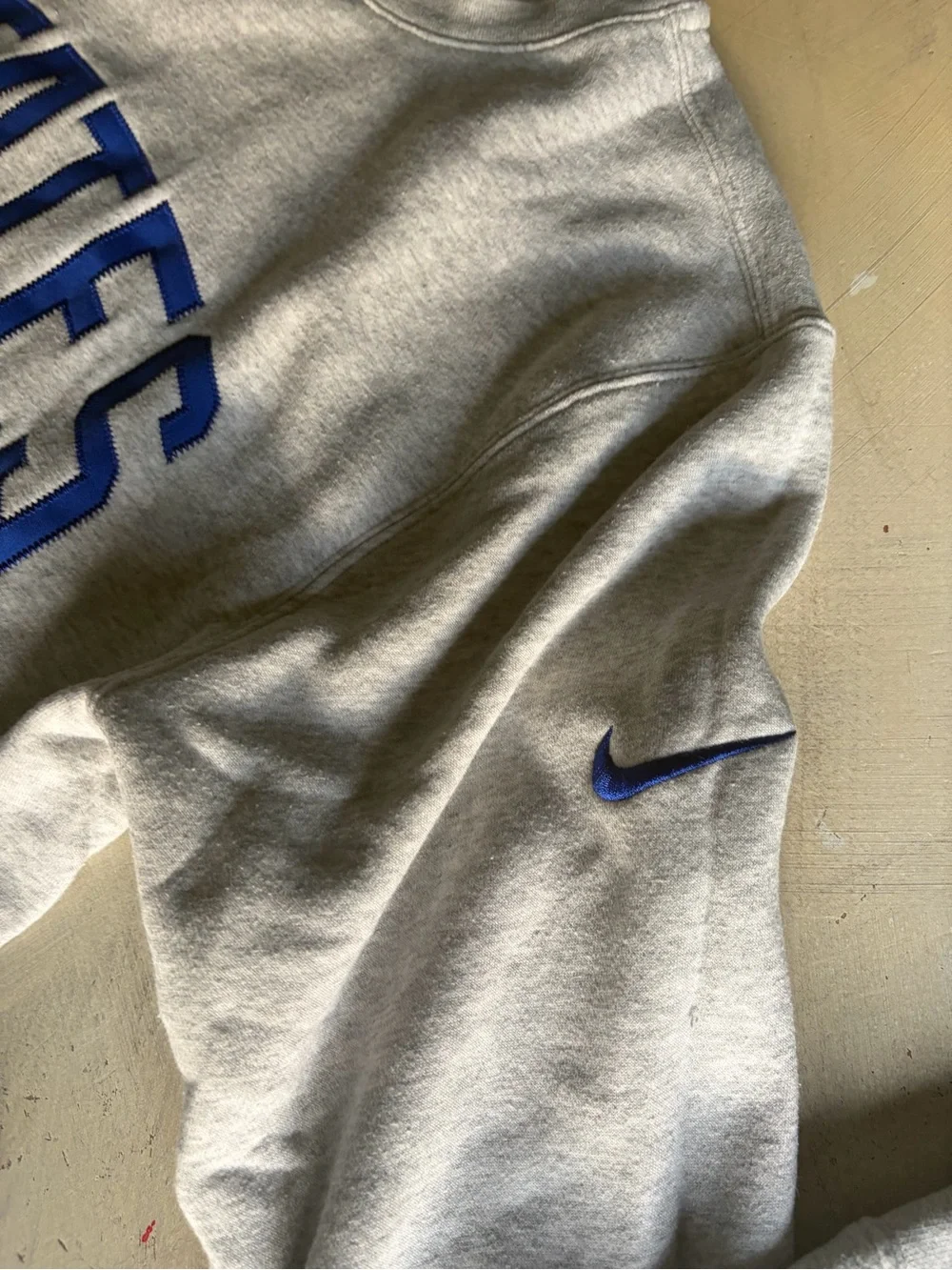 Mens Nike Embroidered USA States Sweater Gray Size XS, free shipping